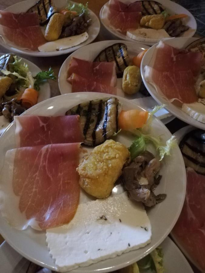 La Locanda Di San Francesco Hotel Viggianello Ngoại thất bức ảnh